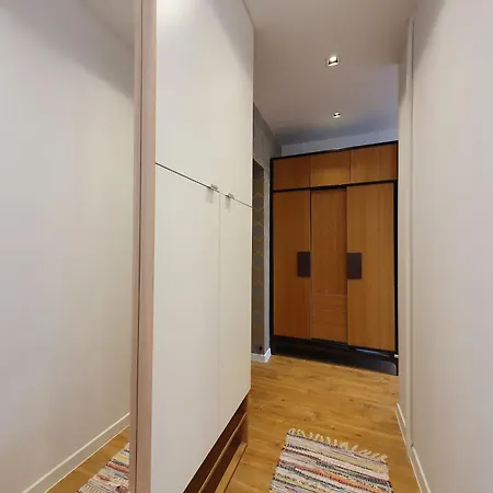 Apartmán Nowa Huta - Here